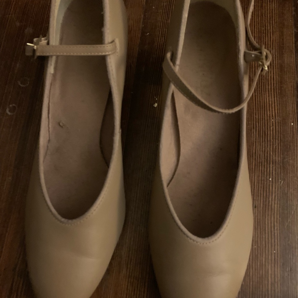 Jazz shoe hardly worn